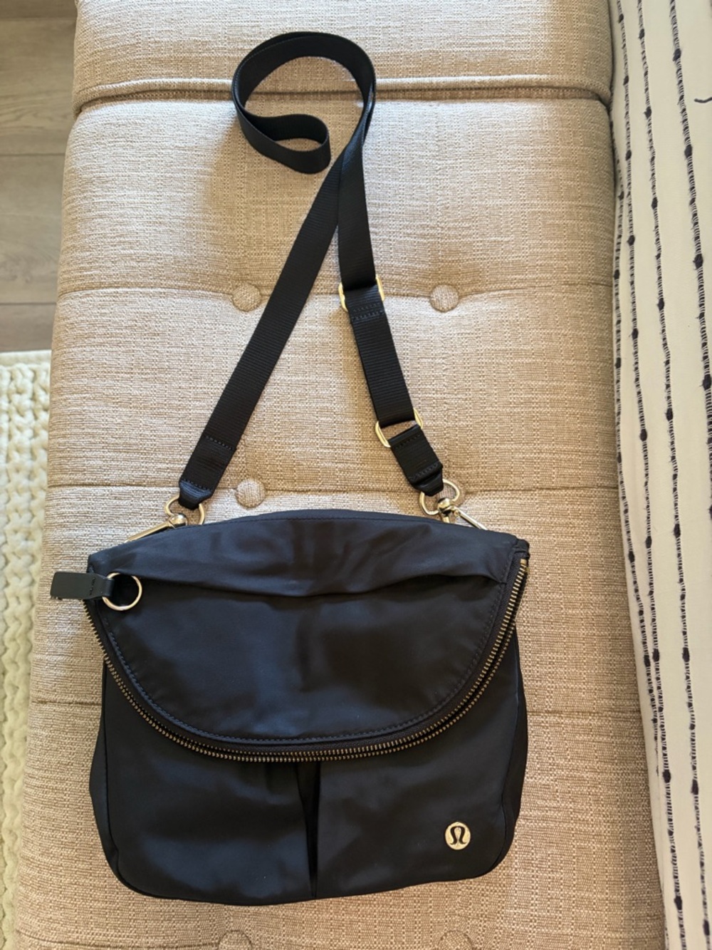 lululemon athletica Black Crossbody Bag with Gold Hardware